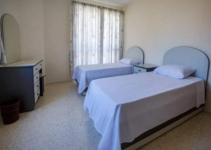 3 Bedrm Apt Balluta Bay