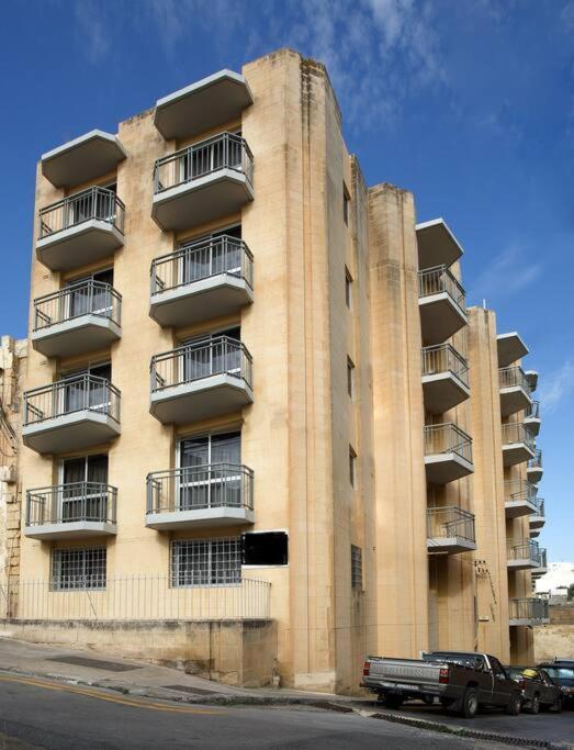 3 Bedrm Balluta Bay Appartamento Sliema